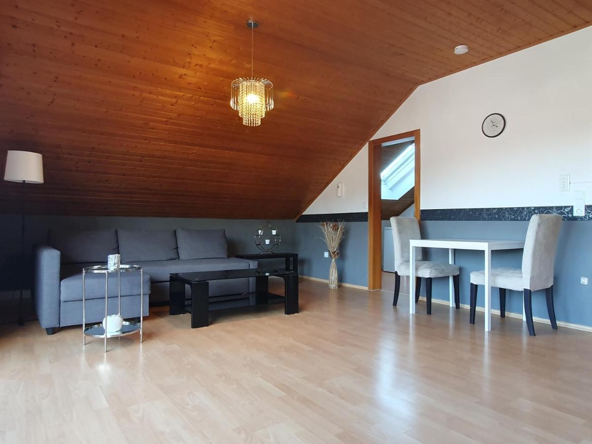 Wohnung Mit Ausblick In טאוברבישופסהיים מראה חיצוני תמונה