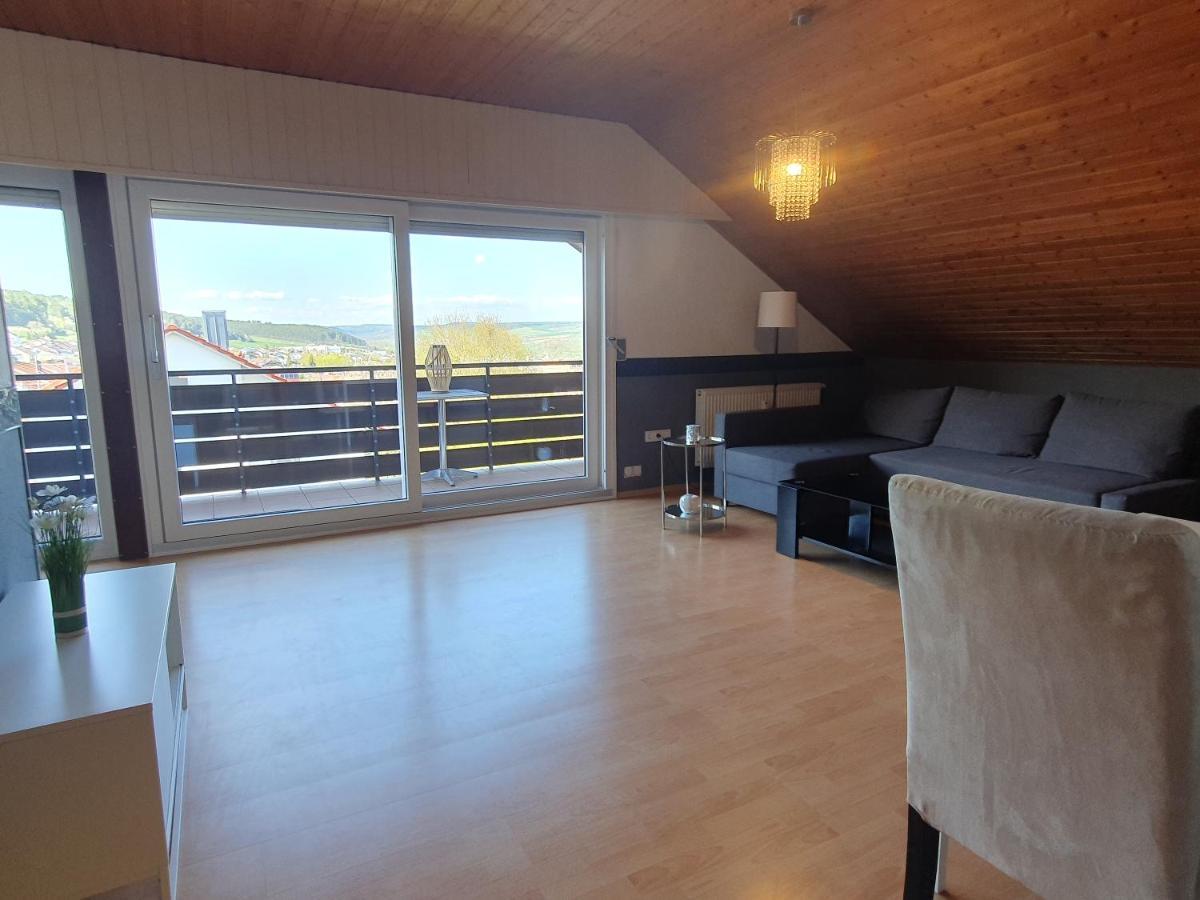 Wohnung Mit Ausblick In טאוברבישופסהיים מראה חיצוני תמונה